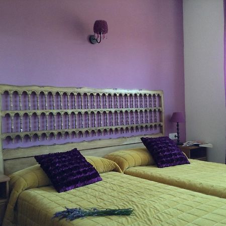 Hostal Camino Del Perdon Uterga Dış mekan fotoğraf
