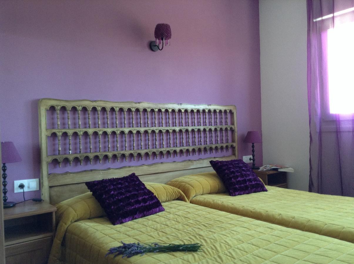 Hostal Camino Del Perdon Uterga Dış mekan fotoğraf
