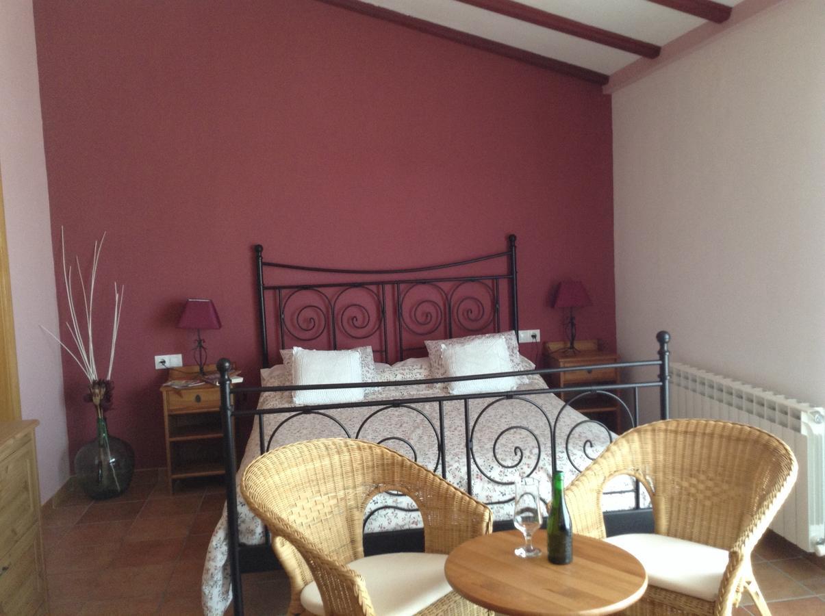 Hostal Camino Del Perdon Uterga Dış mekan fotoğraf