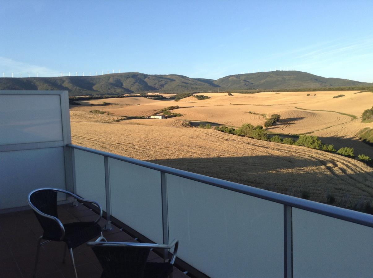 Hostal Camino Del Perdon Uterga Dış mekan fotoğraf